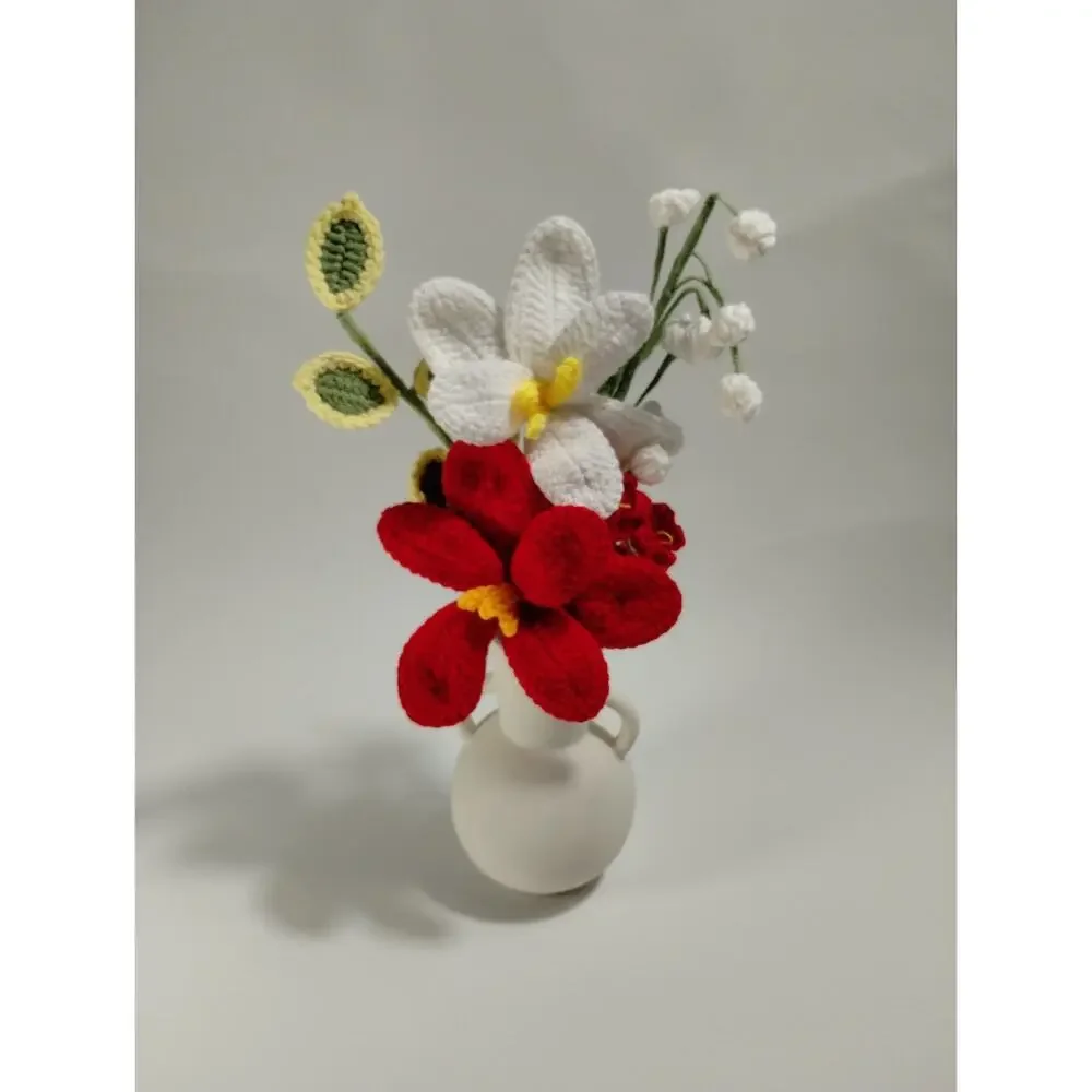 Crochet Flower Bouquet in Vase - Red White - Green Leaves - Baby's Breath